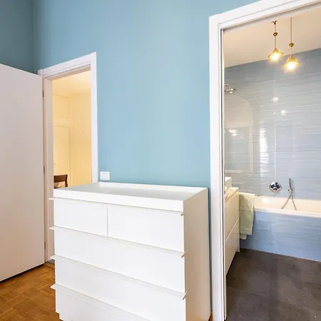 Manusardi Navigli Flat By Interhome Lägenhet Milano